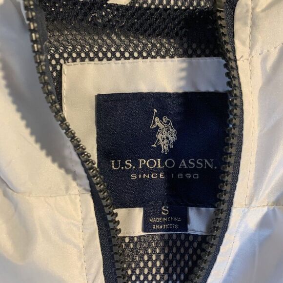 U.S. Polo Assn Windbreaker Type Jacket Fullzip - Picture 3 of 4